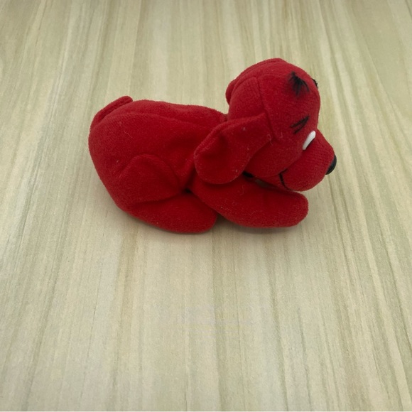 Scholastic Clifford Big Red Dog Plush Stuffed Toy 5 Inch Bean Bag 2003 Wendys - Picture 3 of 7